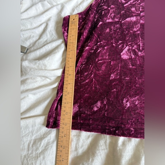 Pilcro Anthropologie plum raspberry red velvet racer back size large - Picture 7 of 11